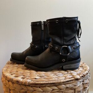 Genuine Harley-Davidson Women’s Leather Riding Boots 5 1/2 USA